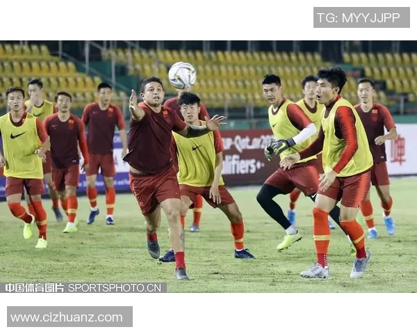 国家队足球迎战菲律宾队全力争胜展现实力与团结精神